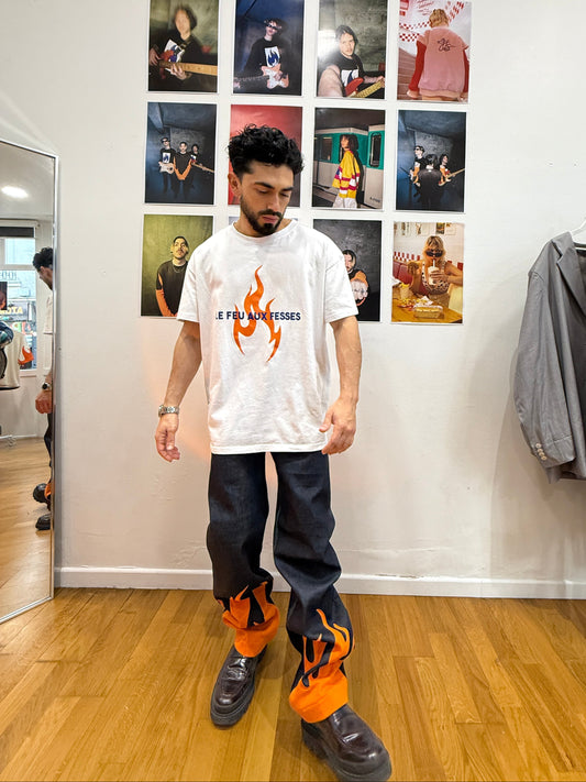 T-shirt le feu aux fesses