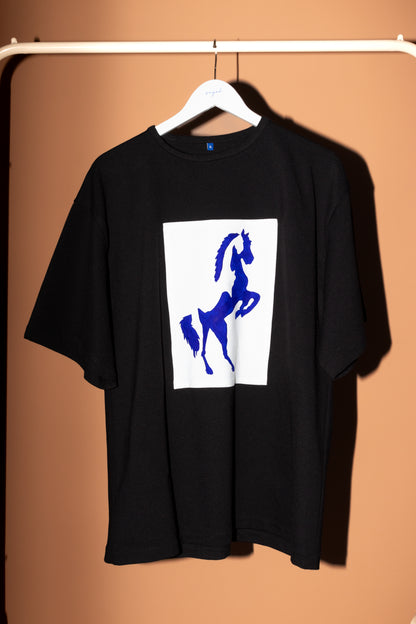 Black horse