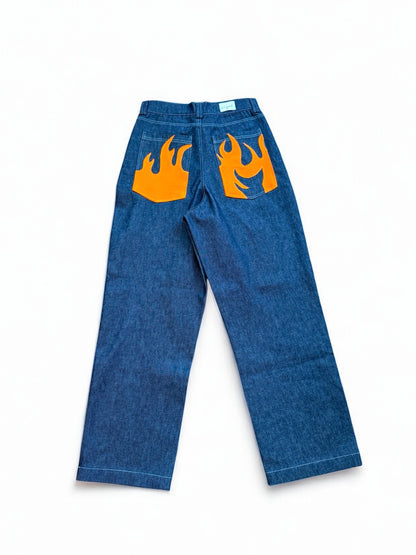 Baggy feu aux fesses